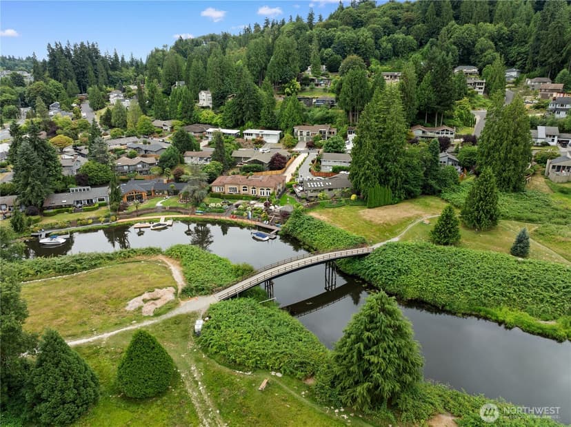 Property photo for 9320 Hoeder Lane, Bothell photo 37