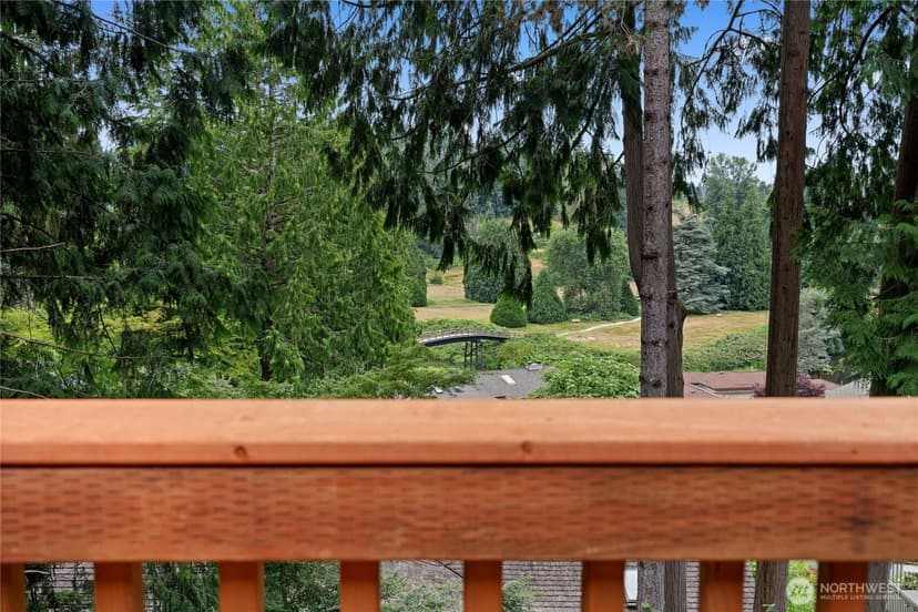 Property photo for 9320 Hoeder Lane, Bothell photo 16
