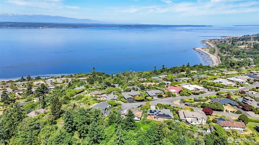 Property photo for 16906 13th Avenue NW, Shoreline photo 16