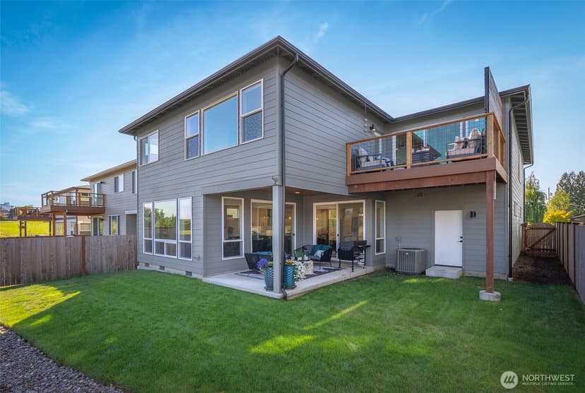 Property photo for 423 Rockefeller Avenue, Everett photo 31