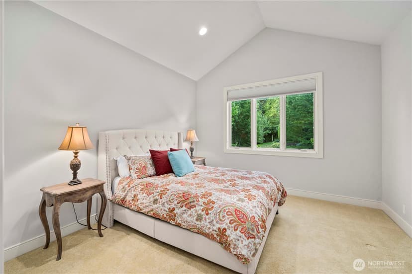 Property photo for 510 Timber Creek Drive NW, Issaquah photo 28