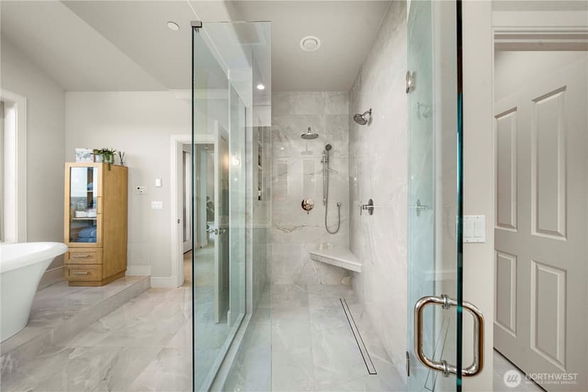 Property photo for 510 Timber Creek Drive NW, Issaquah photo 25
