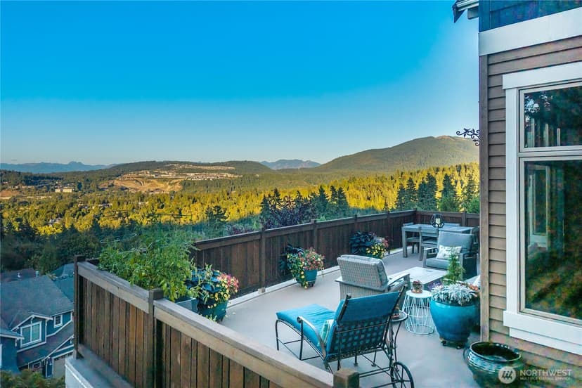 Property photo for 510 Timber Creek Drive NW, Issaquah photo 13