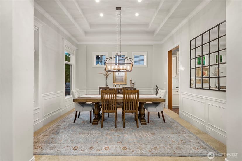 Property photo for 510 Timber Creek Drive NW, Issaquah photo 4