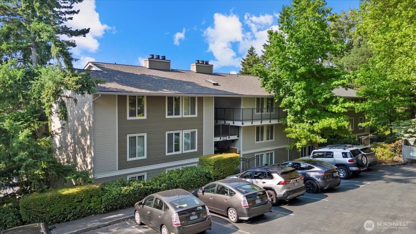 Property photo for 3260 80th Avenue SE #1, Mercer Island photo 20
