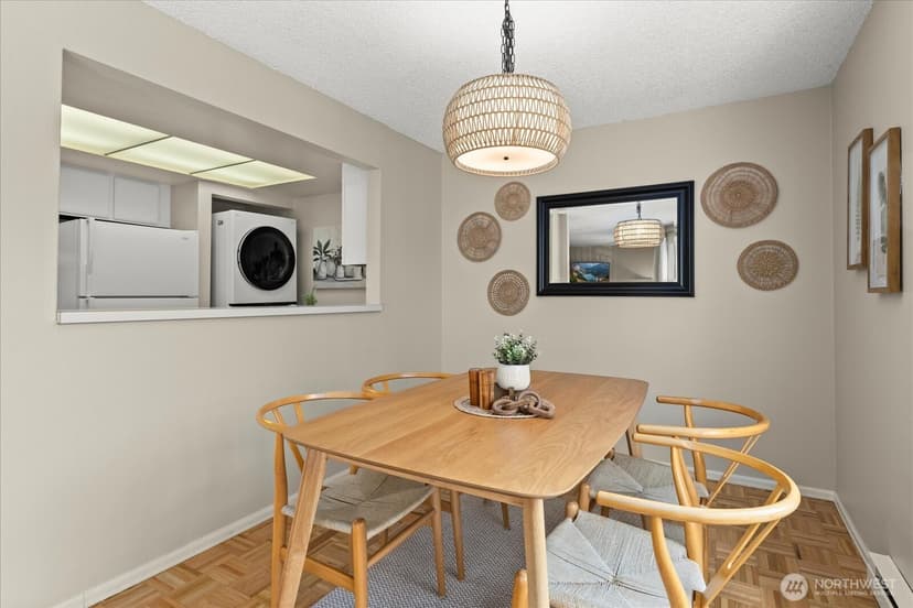 Property photo for 3260 80th Avenue SE #1, Mercer Island photo 6