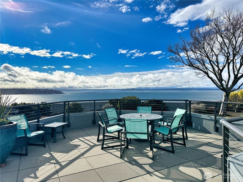 Property photo for 2621 2nd Avenue #1005, Seattle