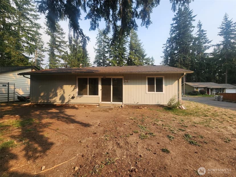 Property photo for 19640 SE 260th Street, Covington photo 16