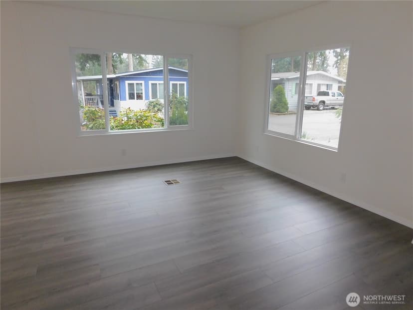 Property photo for 11429 124th Street Ct E #121, Puyallup photo 11