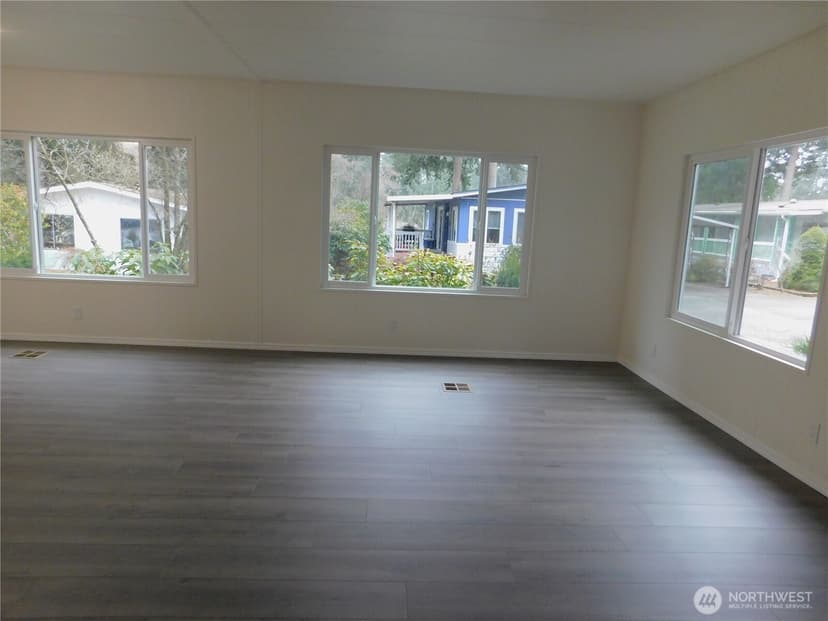 Property photo for 11429 124th Street Ct E #121, Puyallup photo 10