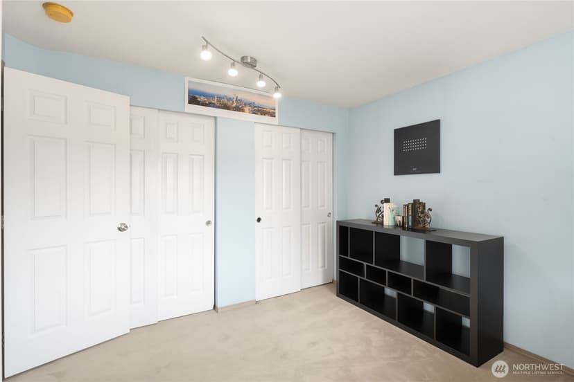 Property photo for 16267 16th Avenue SW, Burien photo 23