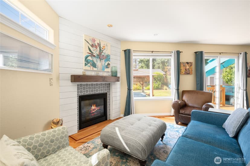 Property photo for 16267 16th Avenue SW, Burien photo 7