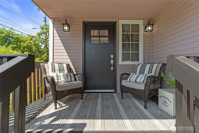 Property photo for 16267 16th Avenue SW, Burien photo 4
