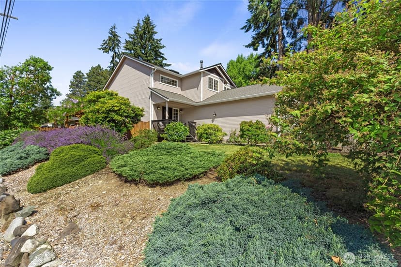 Property photo for 16267 16th Avenue SW, Burien photo 2