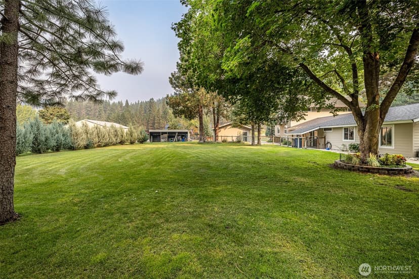 Property photo for 124 Cross Creek, Leavenworth photo 30