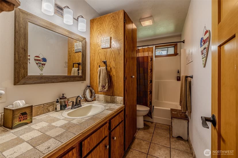 Property photo for 124 Cross Creek, Leavenworth photo 19