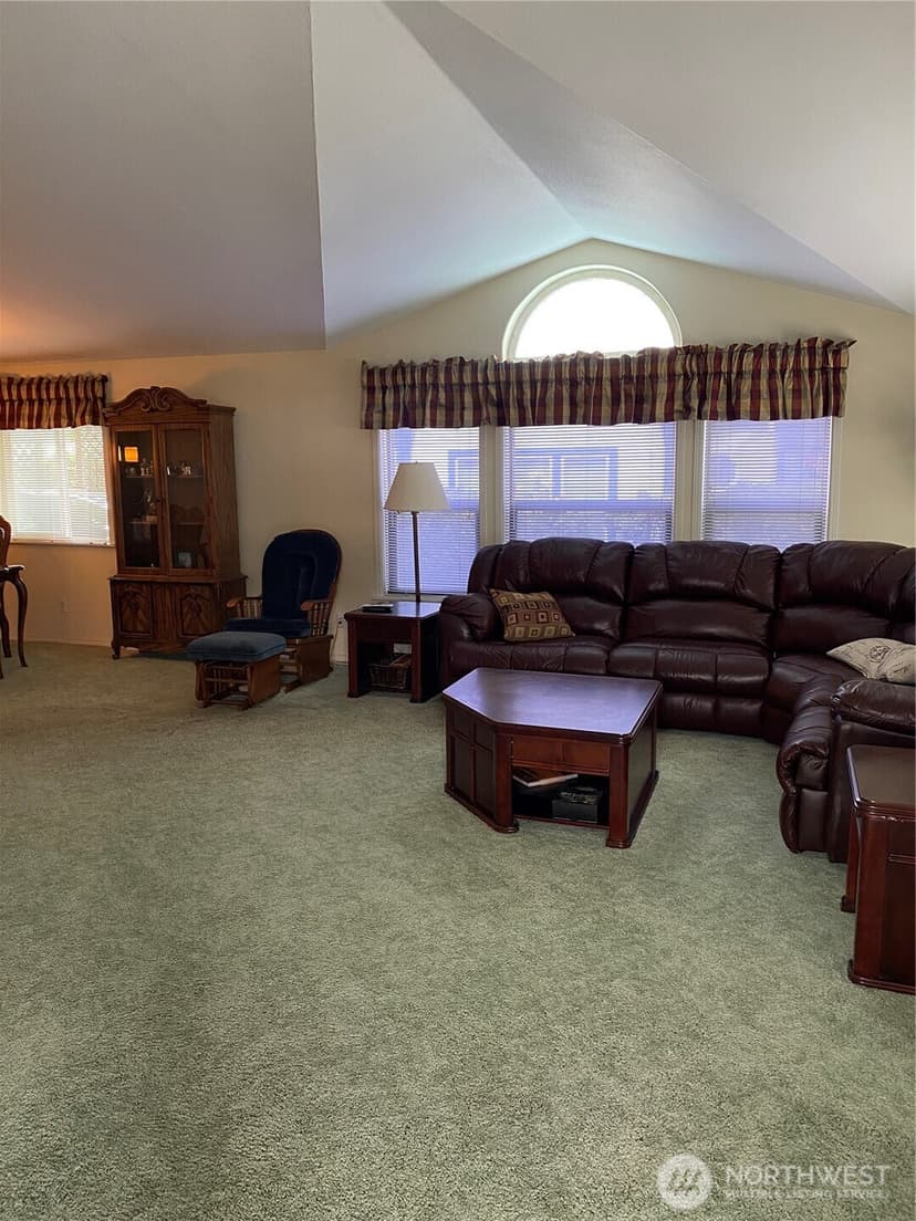 Property photo for 1810 138th Street E, Tacoma photo 12
