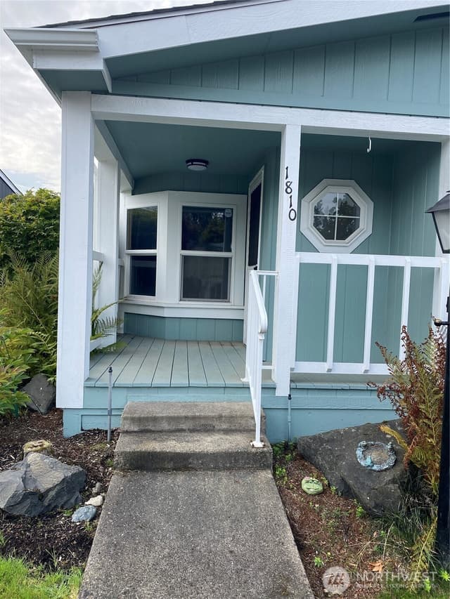 Property photo for 1810 138th Street E, Tacoma photo 3