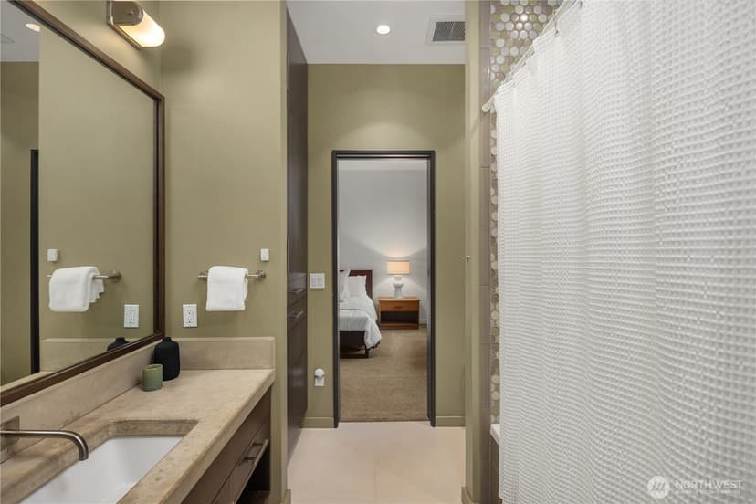 Property photo for 2236 66th Avenue SE, Mercer Island photo 28