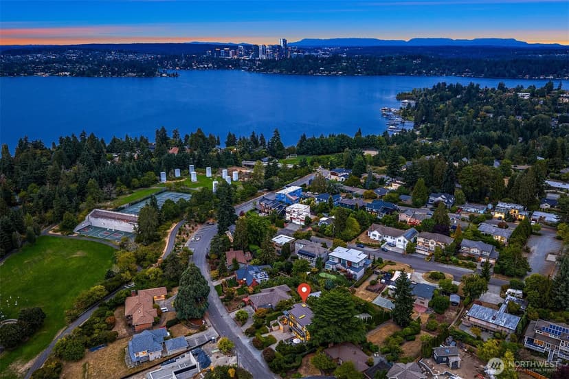 Property photo for 2236 66th Avenue SE, Mercer Island photo 36