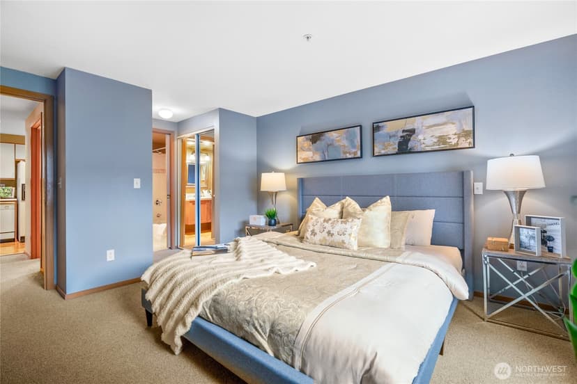 Property photo for 7223 NE 175th Street #108, Kenmore photo 11