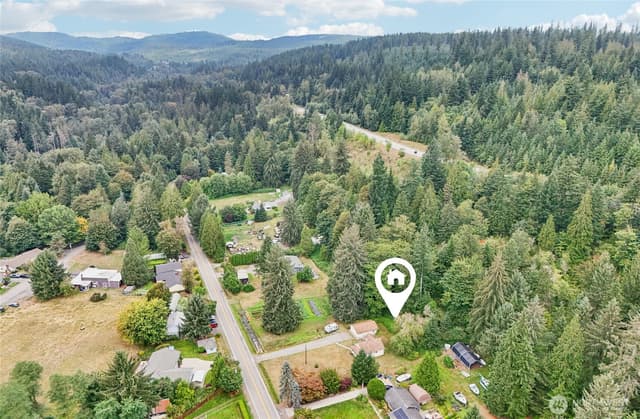 Property photo for 10544 Upper Preston Road SE, Issaquah photo 4