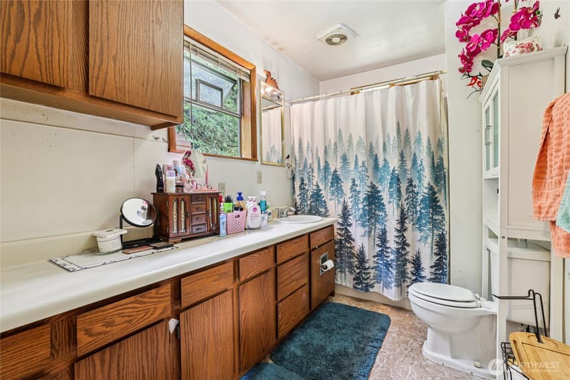 Property photo for 10544 Upper Preston Road SE, Issaquah photo 22