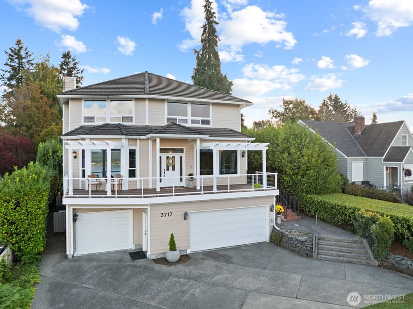 Property photo for 3717 Olympic Boulevard, University Place photo 2
