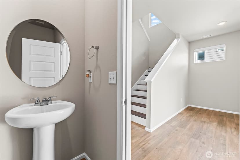 Property photo for 957 Timberline Avenue, Bremerton photo 6