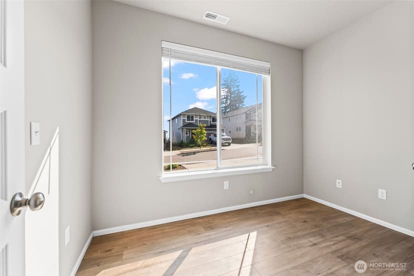 Property photo for 957 Timberline Avenue, Bremerton photo 4