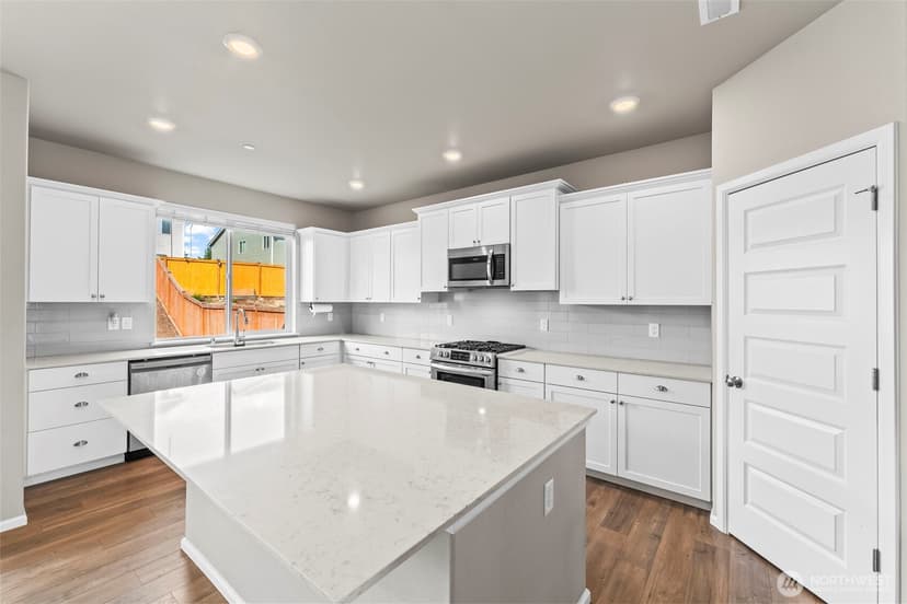Property photo for 957 Timberline Avenue, Bremerton photo 12