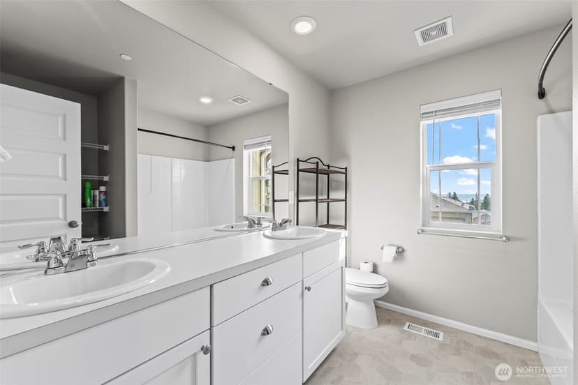 Property photo for 957 Timberline Avenue, Bremerton photo 21
