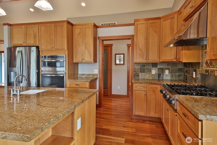Property photo for 6292 Sahalee Court, Clinton photo 9