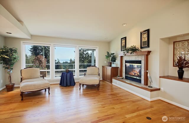 Property photo for 4480 Hilltop Drive, Clinton photo 5