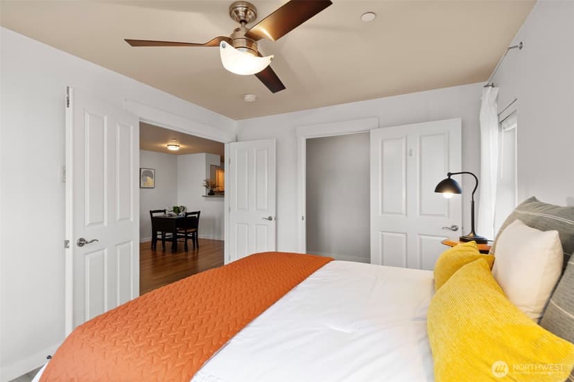 Property photo for 300 High School Road NE #325, Bainbridge Island photo 15