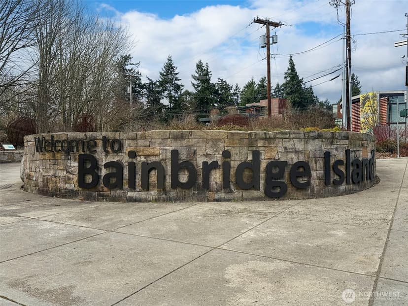 Property photo for 300 High School Road NE #325, Bainbridge Island photo 24