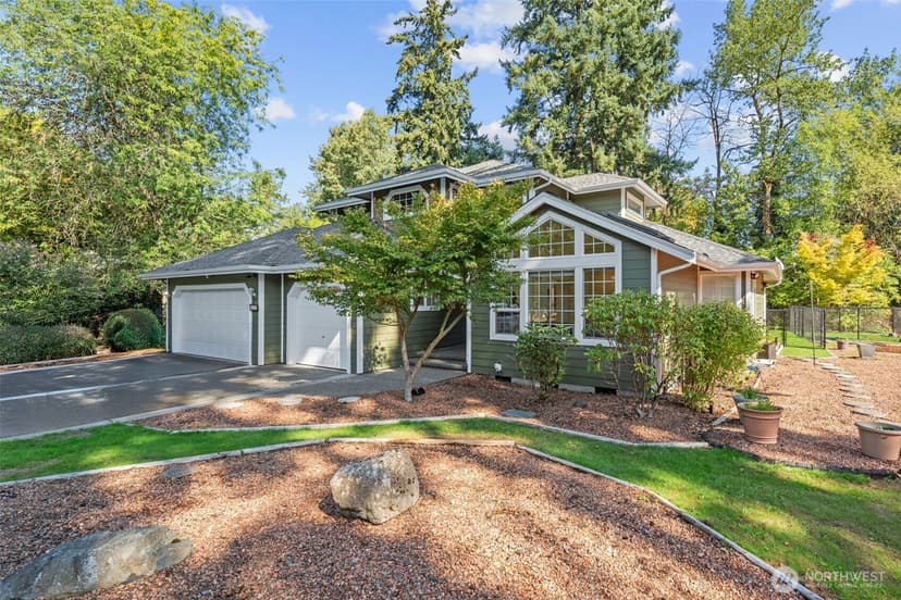 Property photo for 11721 Creekside Drive SW, Lakewood photo 40