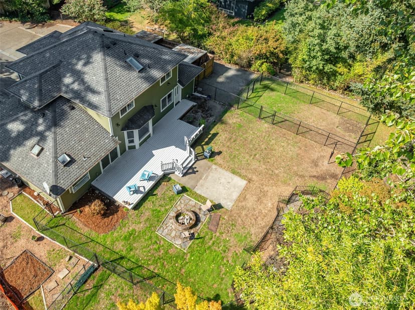 Property photo for 11721 Creekside Drive SW, Lakewood photo 38
