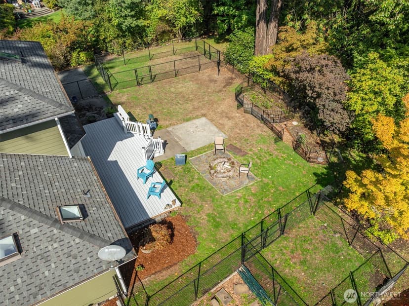 Property photo for 11721 Creekside Drive SW, Lakewood photo 37