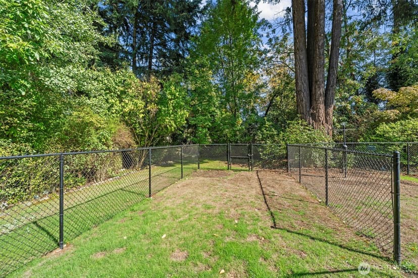 Property photo for 11721 Creekside Drive SW, Lakewood photo 35
