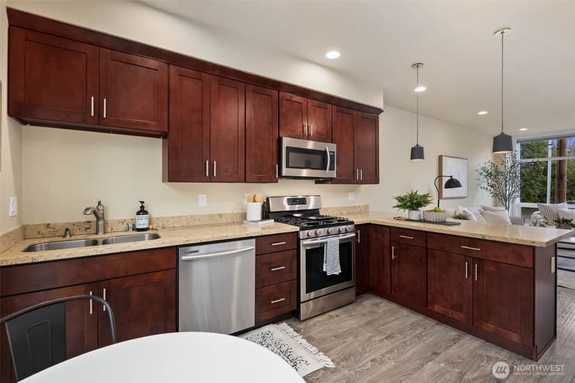 Property photo for 8517 7th Avenue S, Seattle photo 13