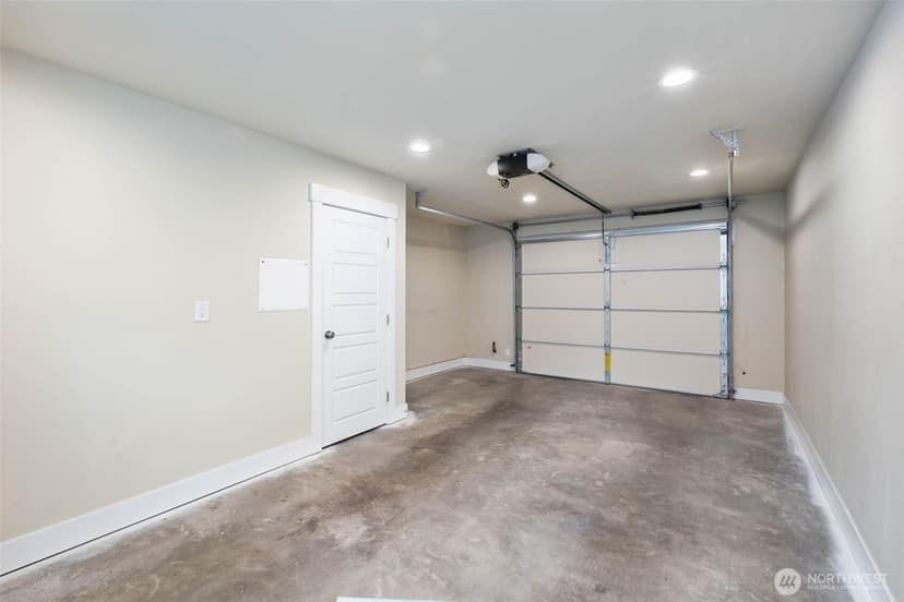 Property photo for 8517 7th Avenue S, Seattle photo 31