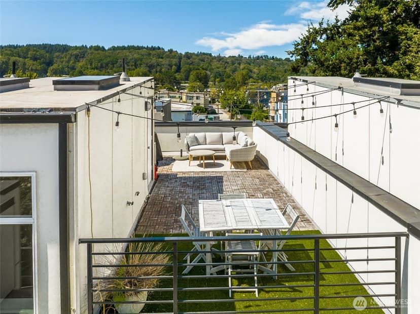 Property photo for 8517 7th Avenue S, Seattle photo 27