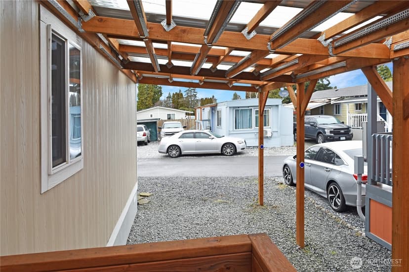 Property photo for 10302 Lakeview Avenue SW #50, Lakewood photo 30
