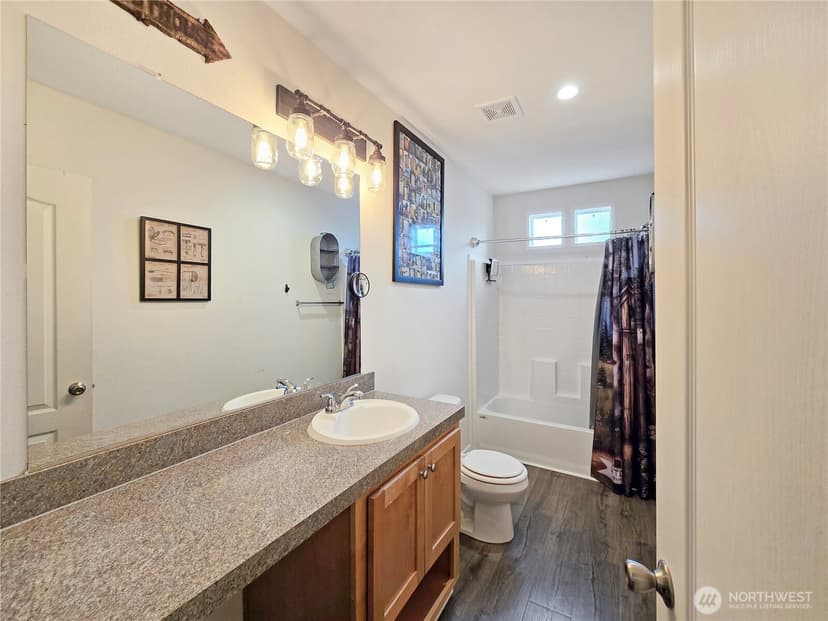 Property photo for 10302 Lakeview Avenue SW #50, Lakewood photo 15