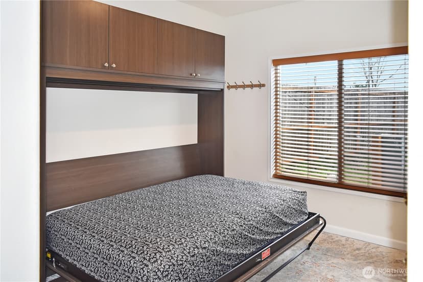Property photo for 10302 Lakeview Avenue SW #50, Lakewood photo 20