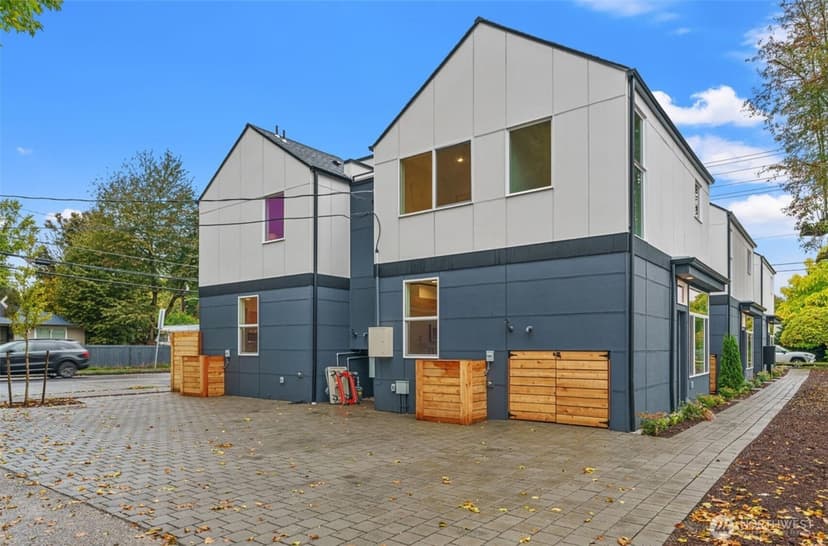 Property photo for 8504 8th Avenue S, Seattle photo 18