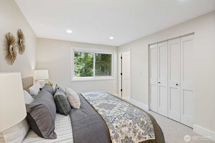 Property photo for 22017 1st Place W, Bothell photo 12