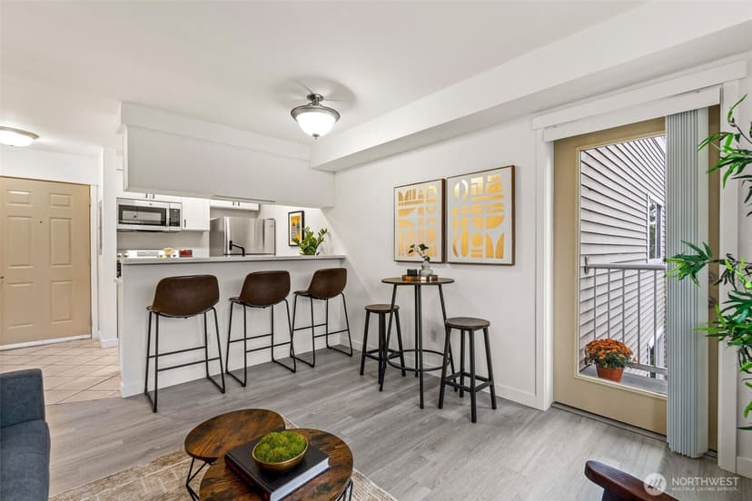 Property photo for 11326 3rd Avenue NE #204, Seattle photo 3