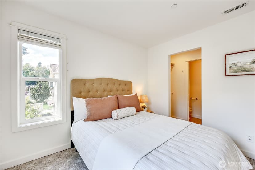 Property photo for 7761 Beacon Place NE #103, Bremerton photo 18